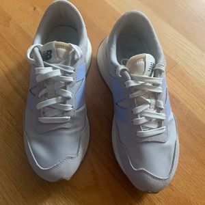 New Balance 237 Shoes